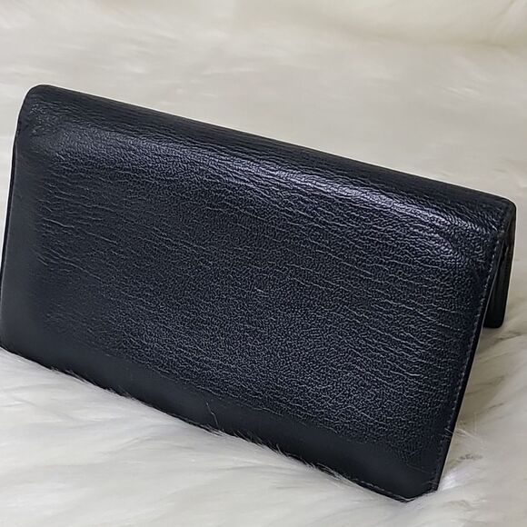 💯 Authentic Chanel Long Wallet 🍀 - Picture 6 of 13